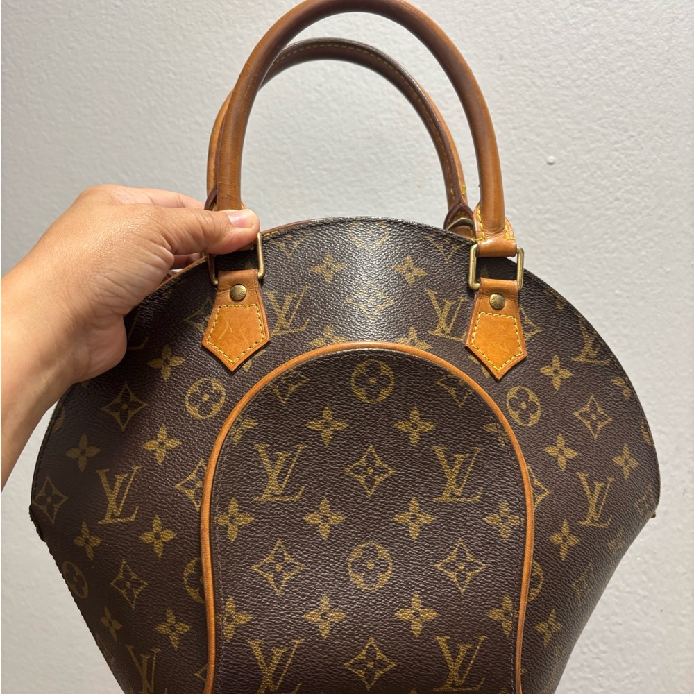 Louis Vuitton Ellipse PM Monogram Satchel